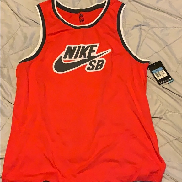 nike sb tank